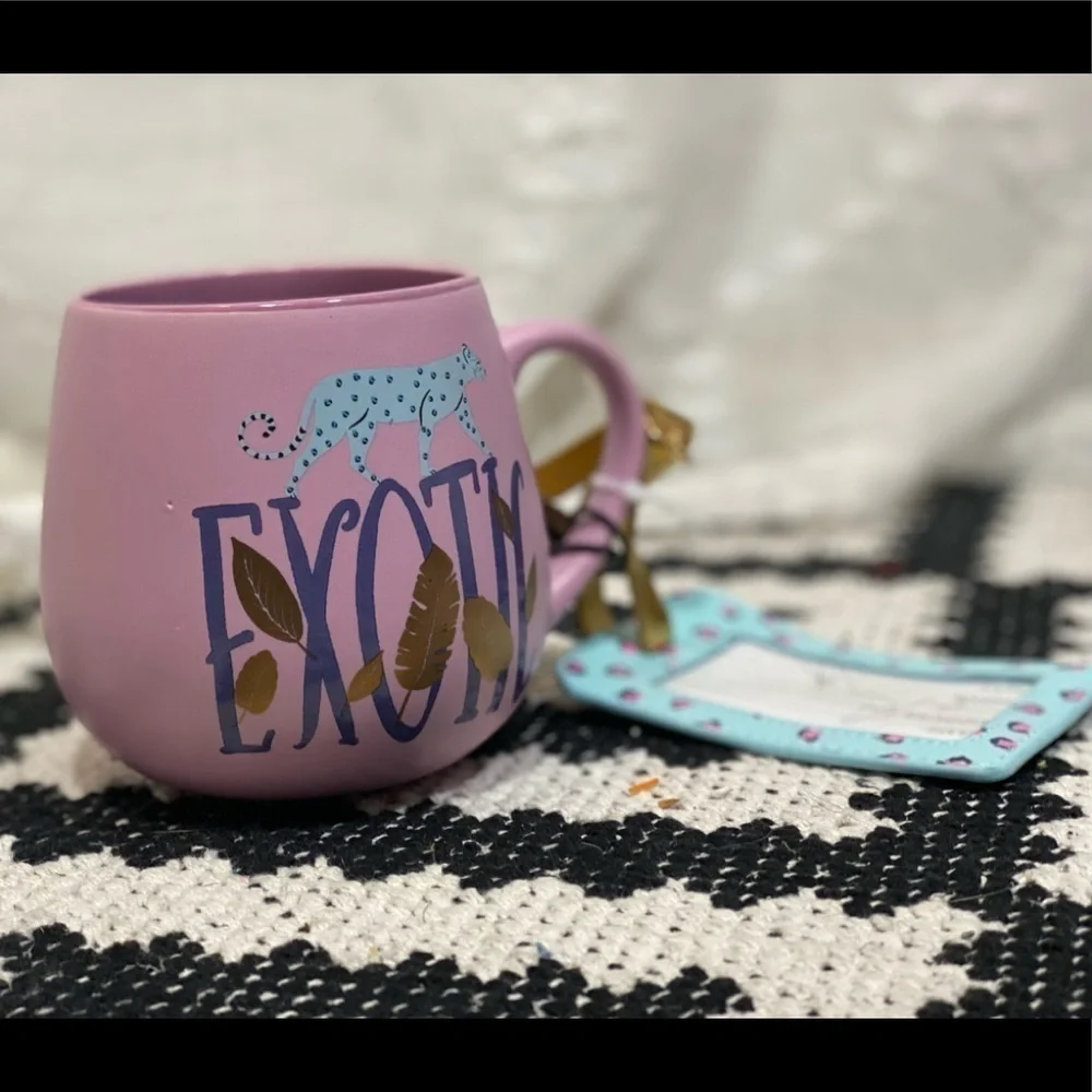NWOT Exotic purple Jaguar mug with luggage tag by Urban Daisie